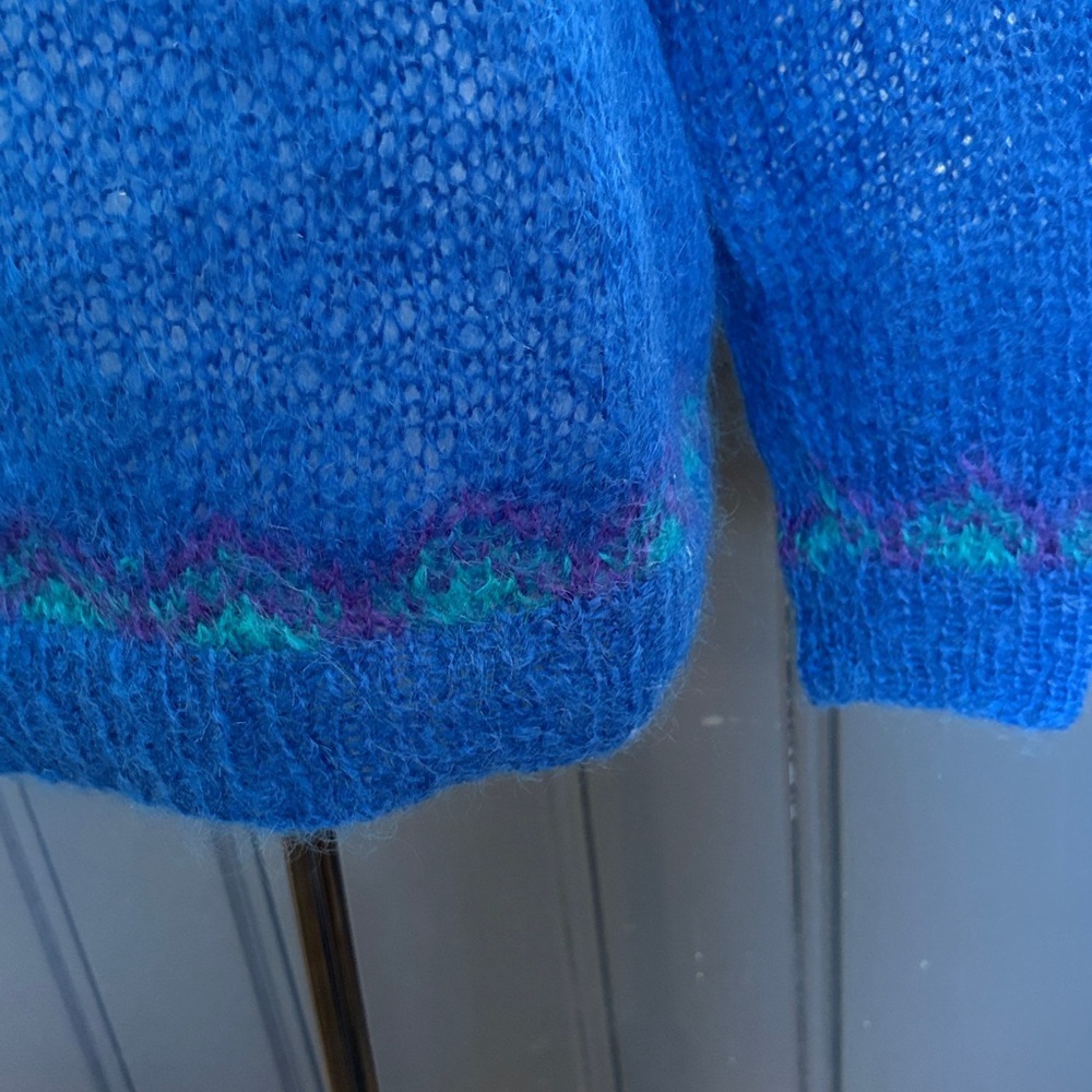 Icelandic Mohair/Wool Sweater. Size Small - Picture 5 of 10